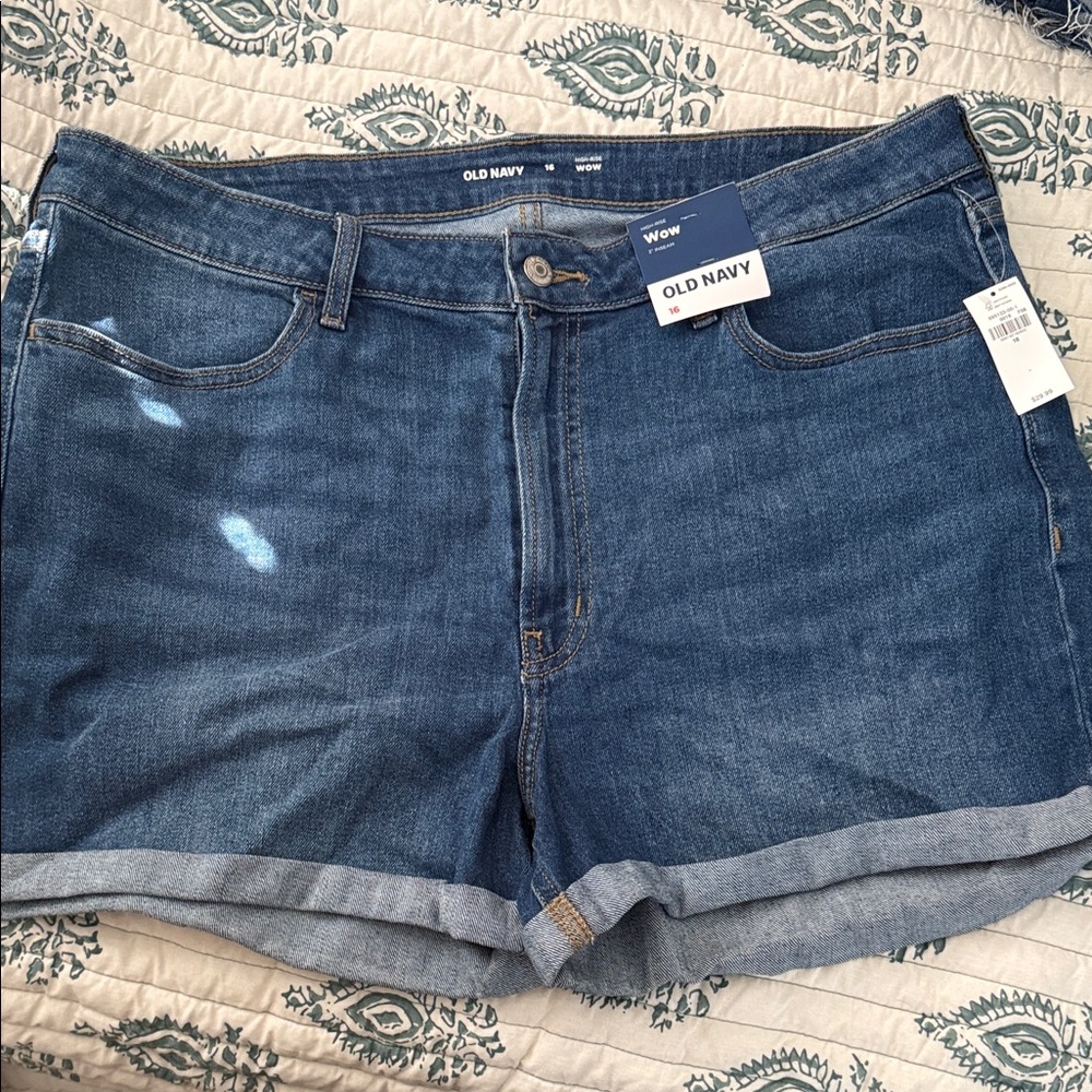Old Navy Women's high rise WOW shorts